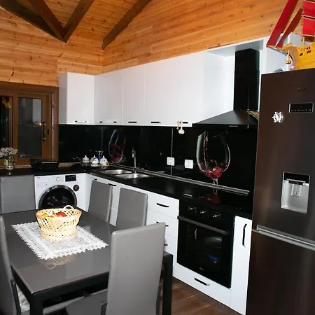 Sancho Farm House Memaliaj